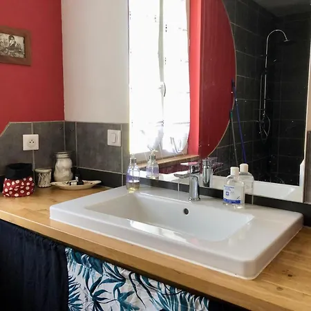 1 Ou 2 Doubles Avec Piscine Grane