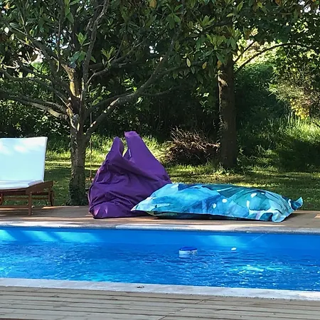 1 Ou 2 Doubles Avec Piscine Bed & Breakfast *